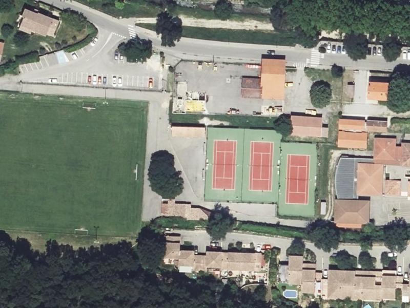 Vue aérienne de Complexe Sportif