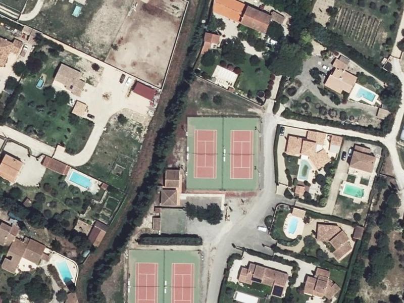 Vue aérienne de Tennis Club
