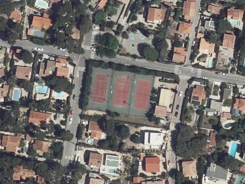 Vue aérienne de Tennis Municipal