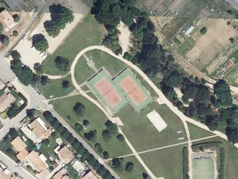 Vue aérienne de Tennis Municipal